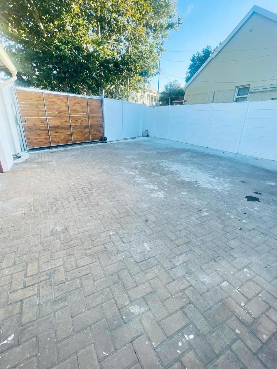 4 Callington Guest House Port Elizabeth Buitenkant foto