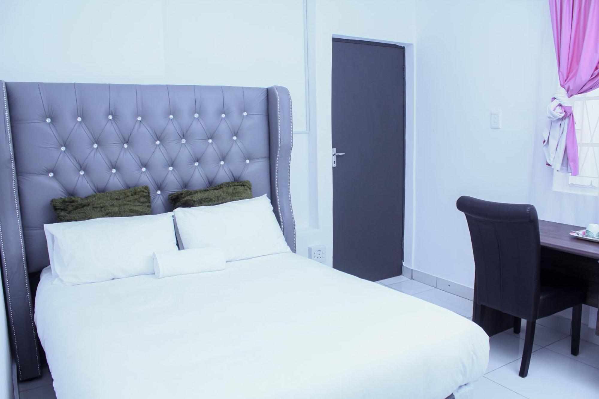 4 Callington Guest House Port Elizabeth Buitenkant foto