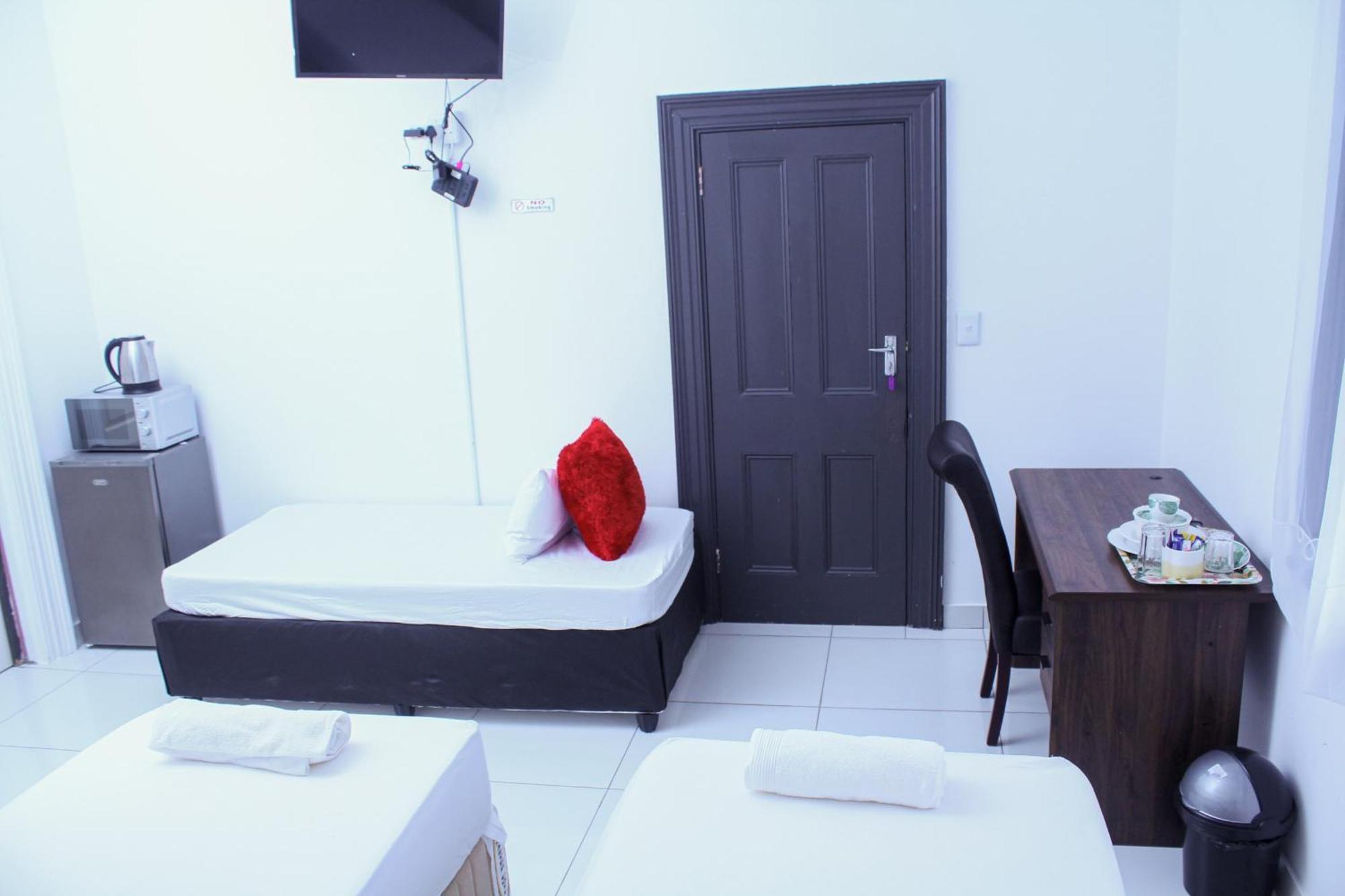 4 Callington Guest House Port Elizabeth Buitenkant foto
